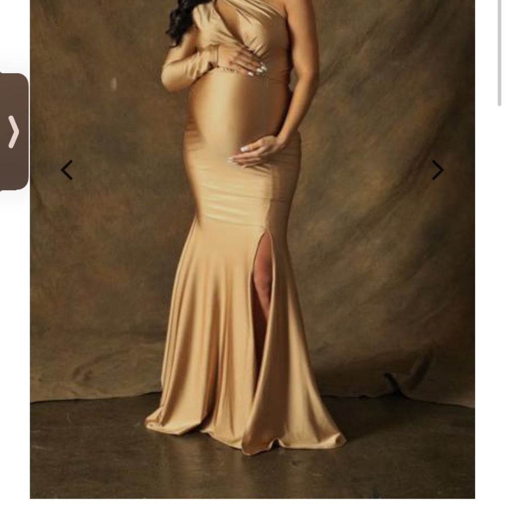 Formal maternity dress NEVER WORN